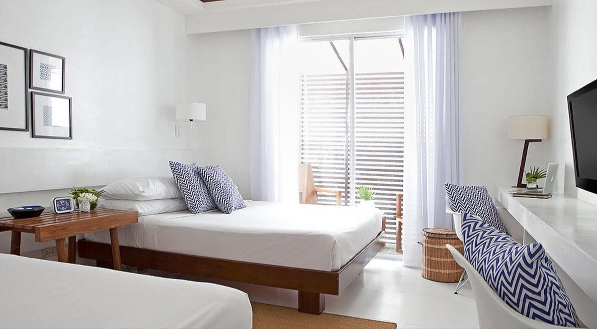 Blue Marina Boracay 3*